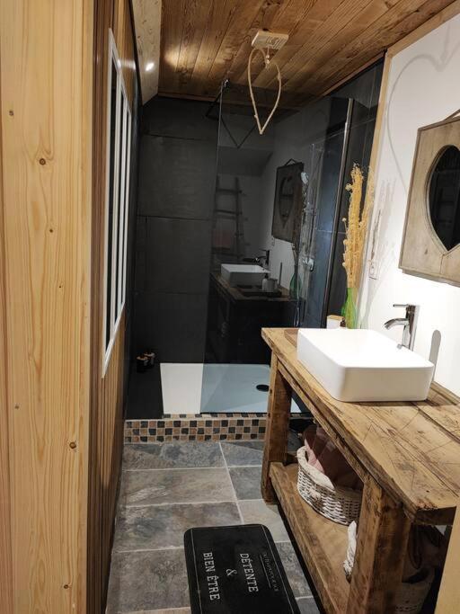 Appartement Chez Marie Et Aymeric 巴日 外观 照片